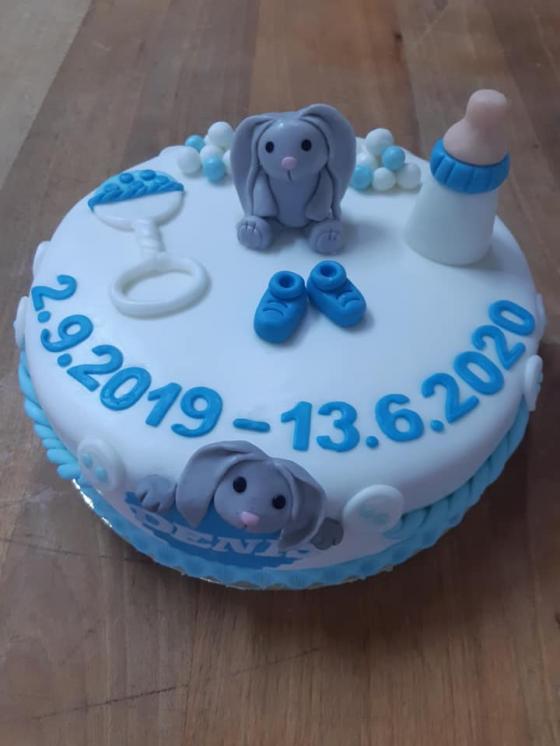 torta na krstiny